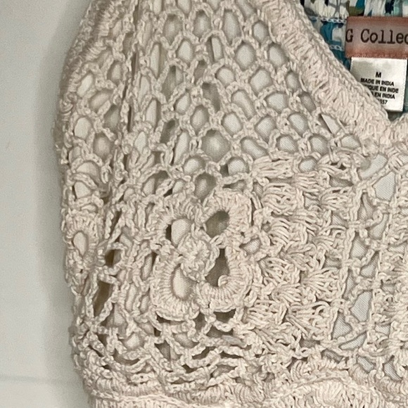 BOG Band of Gypsy Crochet Dress Floral Medium EUC - Picture 11 of 12